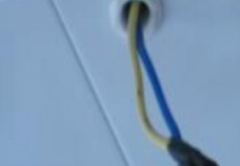 金屬吊頂穿線鎖扣特色工藝